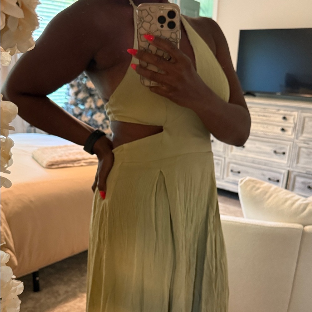 Elegant Halter Maxi Dress